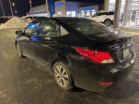 Used 2017 Hyundai Accent Value Edition image 3