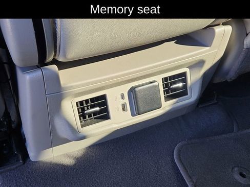 Used 2024 GMC Sierra 1500 SLT image 27