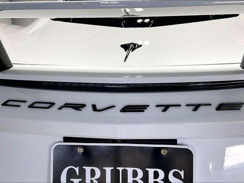 Used 2025 Chevrolet Corvette Stingray Coupe w/ 1LT RWD image 34