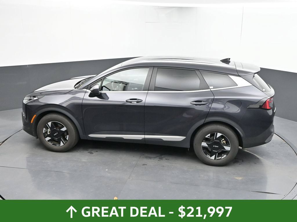 Used 2026 Kia Sportage LX FWD image 41