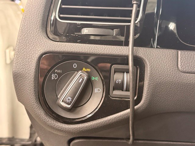 Used 2019 Volkswagen GTI Rabbit Edition FWD image 18