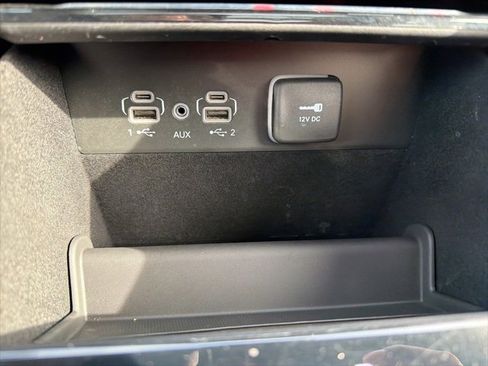 Used 2022 Jeep Grand Cherokee L Limited image 33