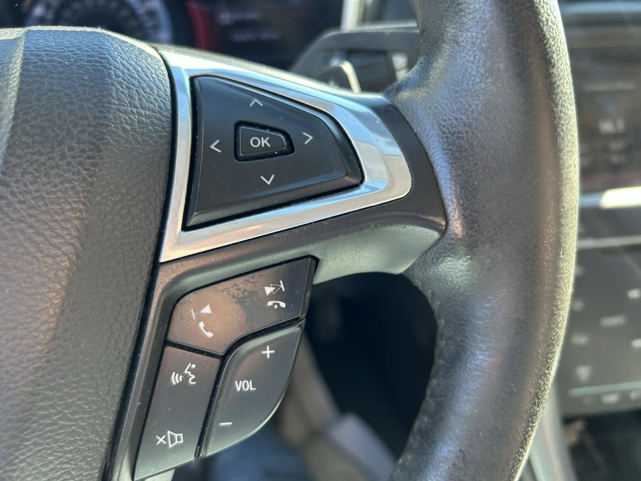 Used 2013 Ford Fusion Titanium FWD image 19