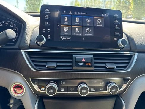 Used 2019 Honda Accord EX-L image 18