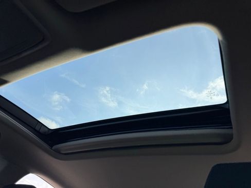 Used 2024 Honda Accord EX image 18