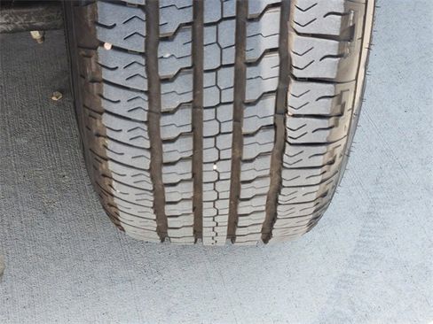 Used 2023 Ford F150 XLT image 12