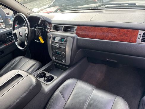 Used 2010 GMC Sierra 2500 SLT image 8