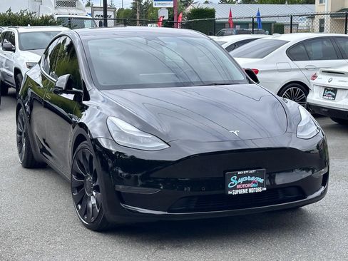 Used 2022 Tesla Model Y Performance AWD/4WD image 25