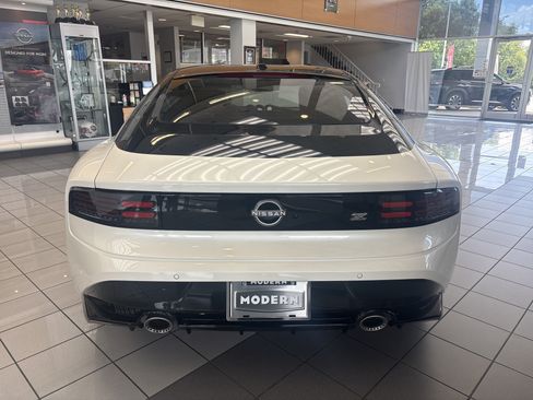 New 2026 Nissan Z Sport w/ Floor Mat Package RWD image 4
