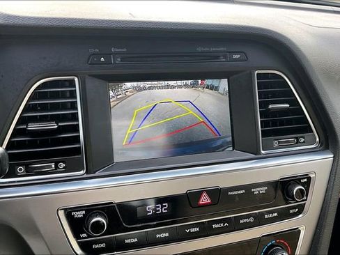 Used 2016 Hyundai Sonata SE image 12