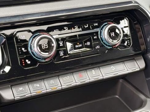New 2026 GMC Sierra 1500 AT4 w/ AT4 Premium Package AWD/4WD image 25