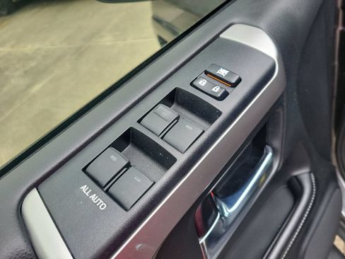 Used 2016 Toyota 4Runner SR5 RWD image 13