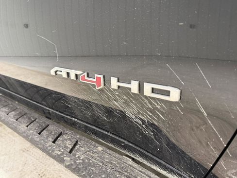 Used 2023 GMC Sierra 2500 AT4 w/ AT4 Preferred Package image 23