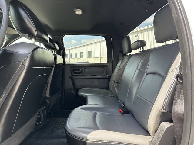 Used 2024 RAM 5500 Tradesman w/ Chrome Appearance Group AWD/4WD image 20