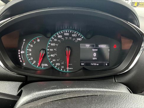 Used 2019 Chevrolet Trax LT w/ LT Convenience Package image 23
