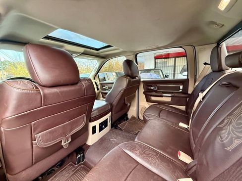 Used 2017 RAM 1500 Laramie Longhorn image 26