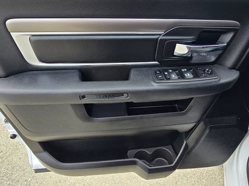 Used 2024 RAM 1500 Warlock RWD image 16