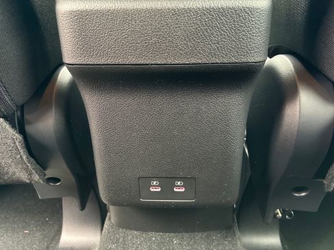 New 2026 Mitsubishi Outlander Sport LE AWD/4WD image 18