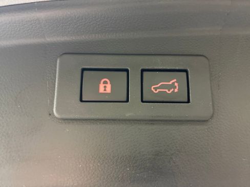 Certified 2023 Subaru Outback Limited XT image 31