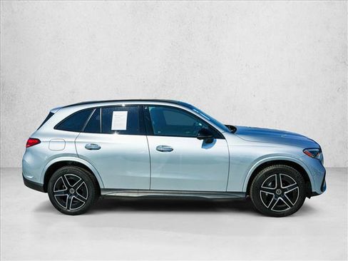 Certified 2026 Mercedes-Benz GLC 300 4MATIC image 4