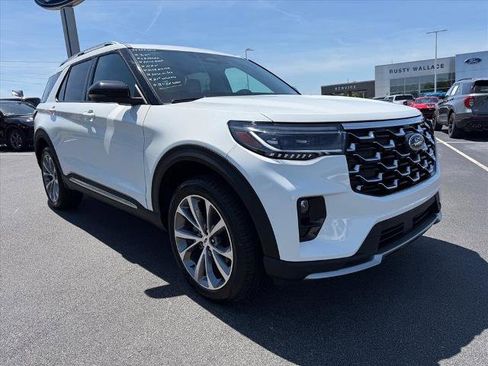 Certified 2025 Ford Explorer Platinum w/ Ultimate Package AWD/4WD image 2
