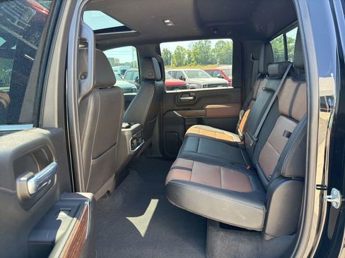 Used 2022 Chevrolet Silverado 3500 High Country AWD/4WD image 15