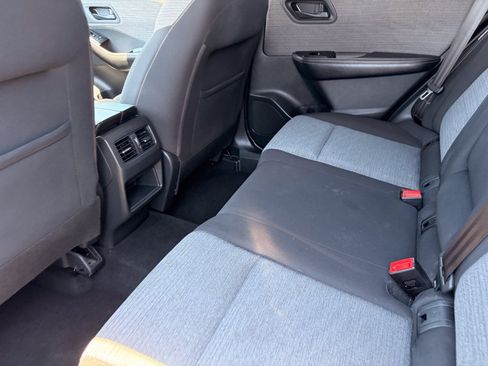 Used 2021 Nissan Rogue S FWD image 14