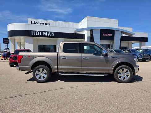 Used 2018 Ford F150 Lariat w/ Equipment Group 502A Luxury image 2