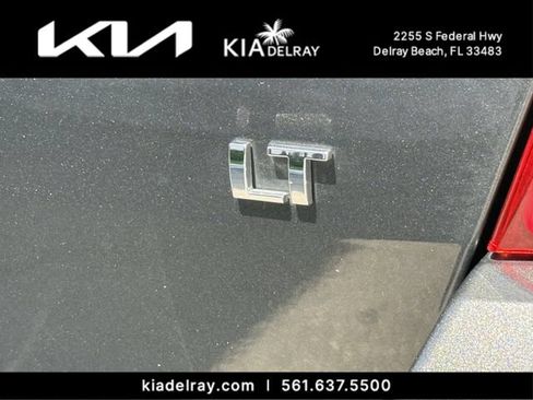 Used 2018 Chevrolet Trax LT w/ Driver Confidence Package FWD image 9