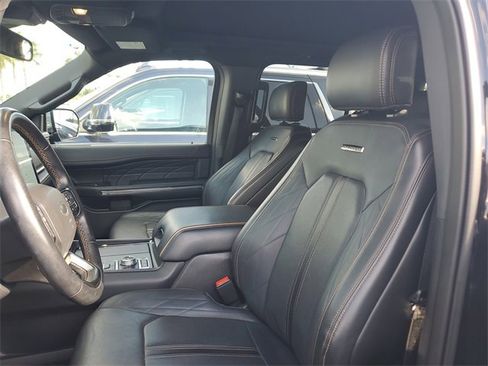 Used 2023 Ford Expedition Max Platinum image 7