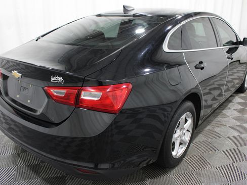 Used 2018 Chevrolet Malibu LS FWD image 29