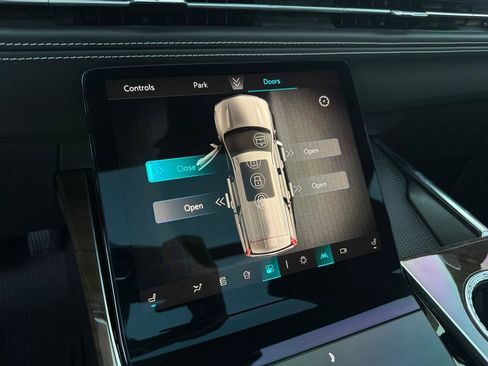 Used 2026 Cadillac Escalade Platinum Sport w/ LPO, ONYX Package image 51