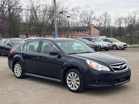 Used 2012 Subaru Legacy 2.5i Limited AWD/4WD image 6