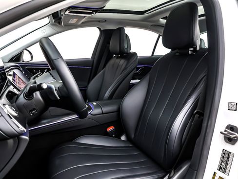 Certified 2025 Mercedes-Benz E 350 E 350 RWD Sedan image 19