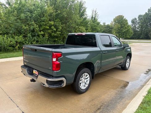 Used 2025 Chevrolet Silverado 1500 LT w/ Z71 Off-Road Package AWD/4WD image 9