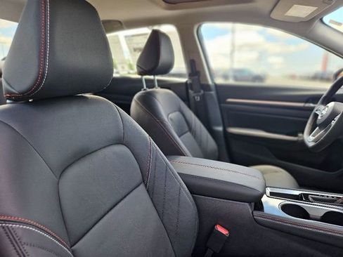 New 2025 Nissan Altima 2.5 SR w/ SR Premium Package image 11