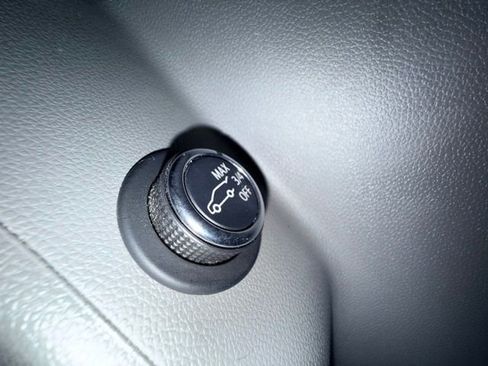 Used 2022 Cadillac XT6 Premium Luxury FWD image 34