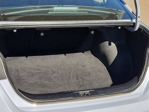 Used 2024 Nissan Altima 2.5 SR image 10