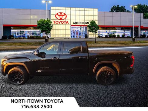 Used 2024 Toyota Tundra Limited image 12