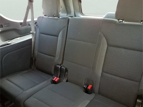 Used 2022 GMC Yukon XL SLE AWD/4WD image 22