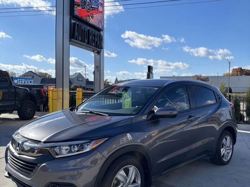 Used 2019 Honda HR-V EX-L image 7