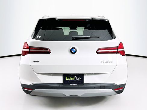 Used 2025 BMW X3 xDrive30i w/ Premium Package image 7