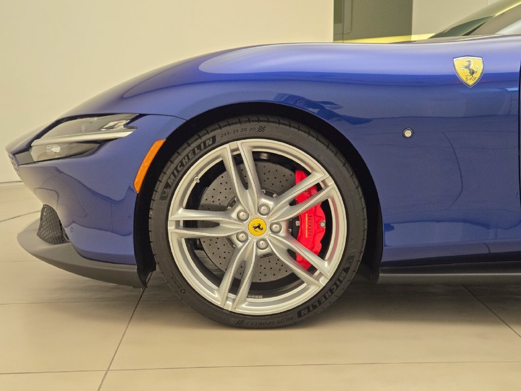 Used 2025 Ferrari Roma Spider RWD image 14