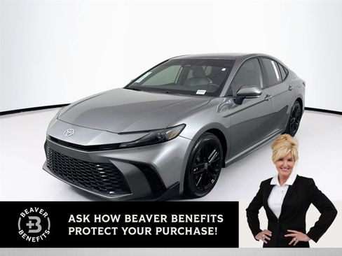 Certified 2025 Toyota Camry SE w/ Convenience Package image 1