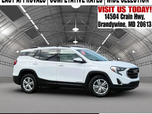 Used 2018 GMC Terrain SLE w/ Driver Convenience Package FWD image 1