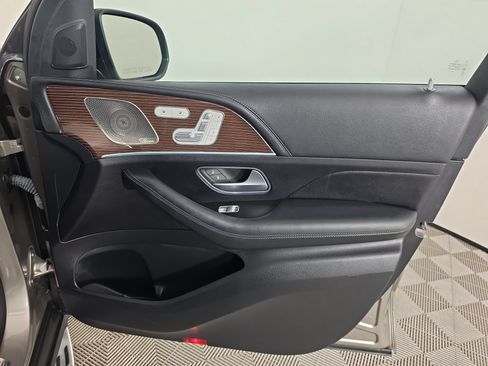 Used 2022 Mercedes-Benz GLE 450 4MATIC image 45