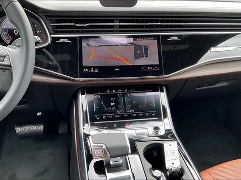 New 2026 Audi Q8 Premium Plus AWD/4WD image 6
