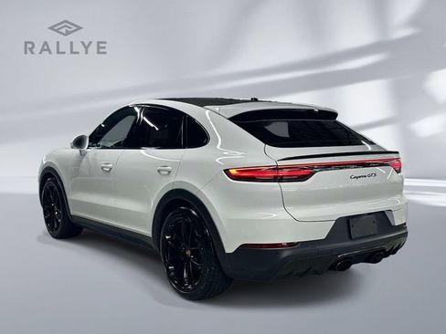 Used 2022 Porsche Cayenne GTS AWD/4WD image 5