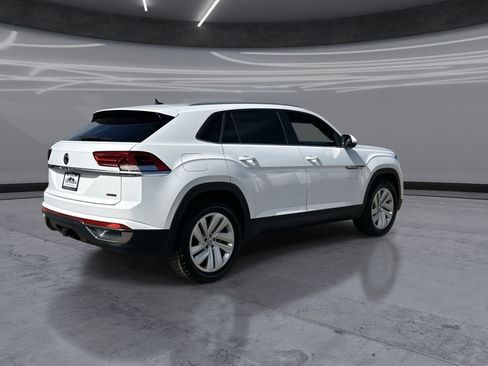 Used 2022 Volkswagen Atlas Cross Sport SE w/ Panoramic Sunroof Package AWD/4WD image 5
