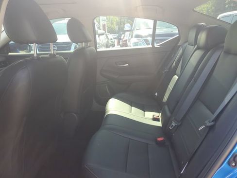 Used 2024 Nissan Sentra SR w/ SR Premium Package FWD image 9